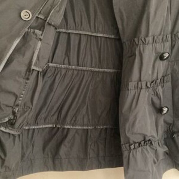 Cinzia Rocca Due Witchy Chic Whimsigoth Tired Ruffled Short Rain Coat Size 2 - Picture 10 of 12